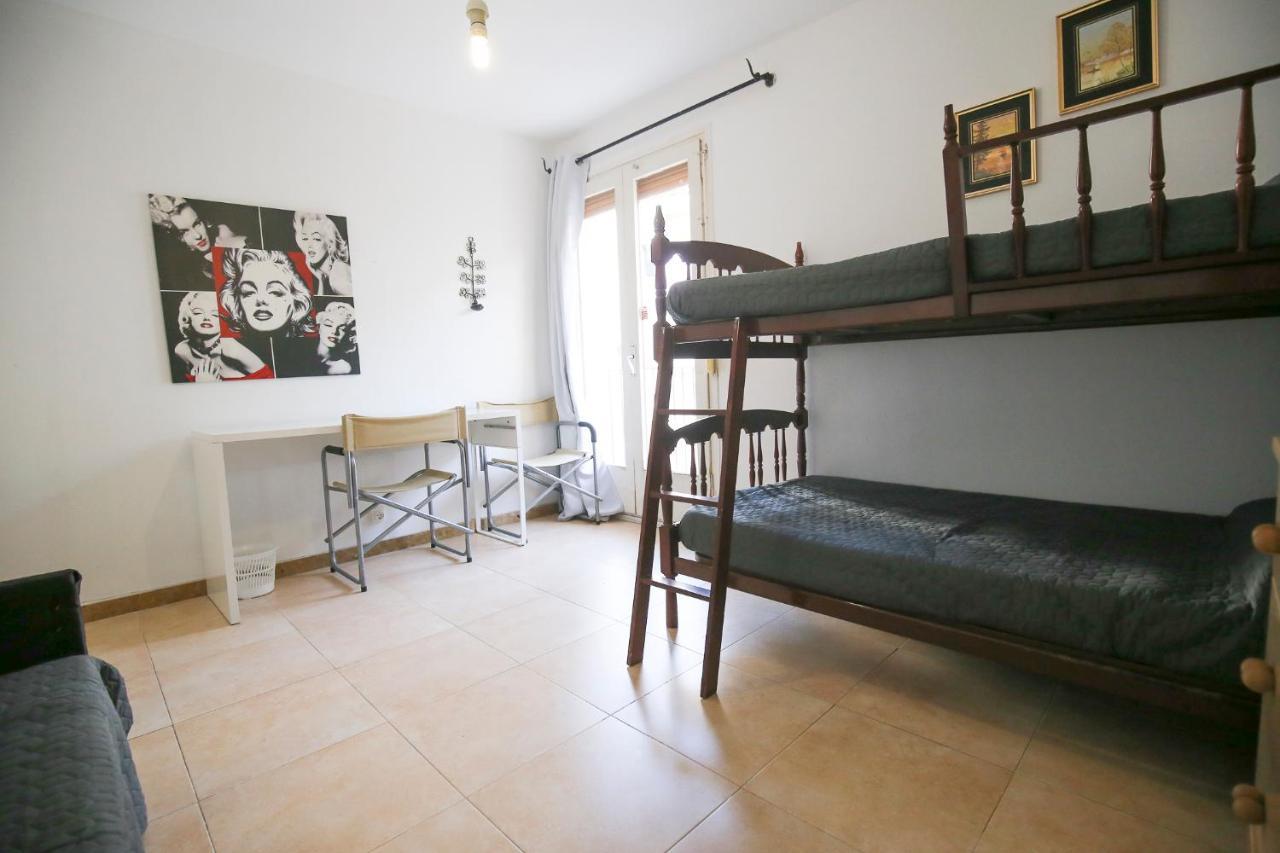 Costa Daurada Apartaments - Tauro 萨洛 外观 照片
